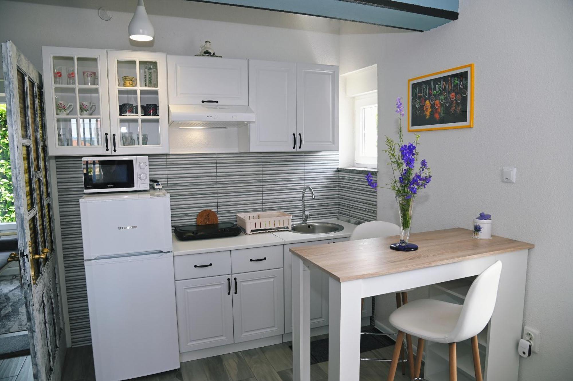 Biondi Apartment *