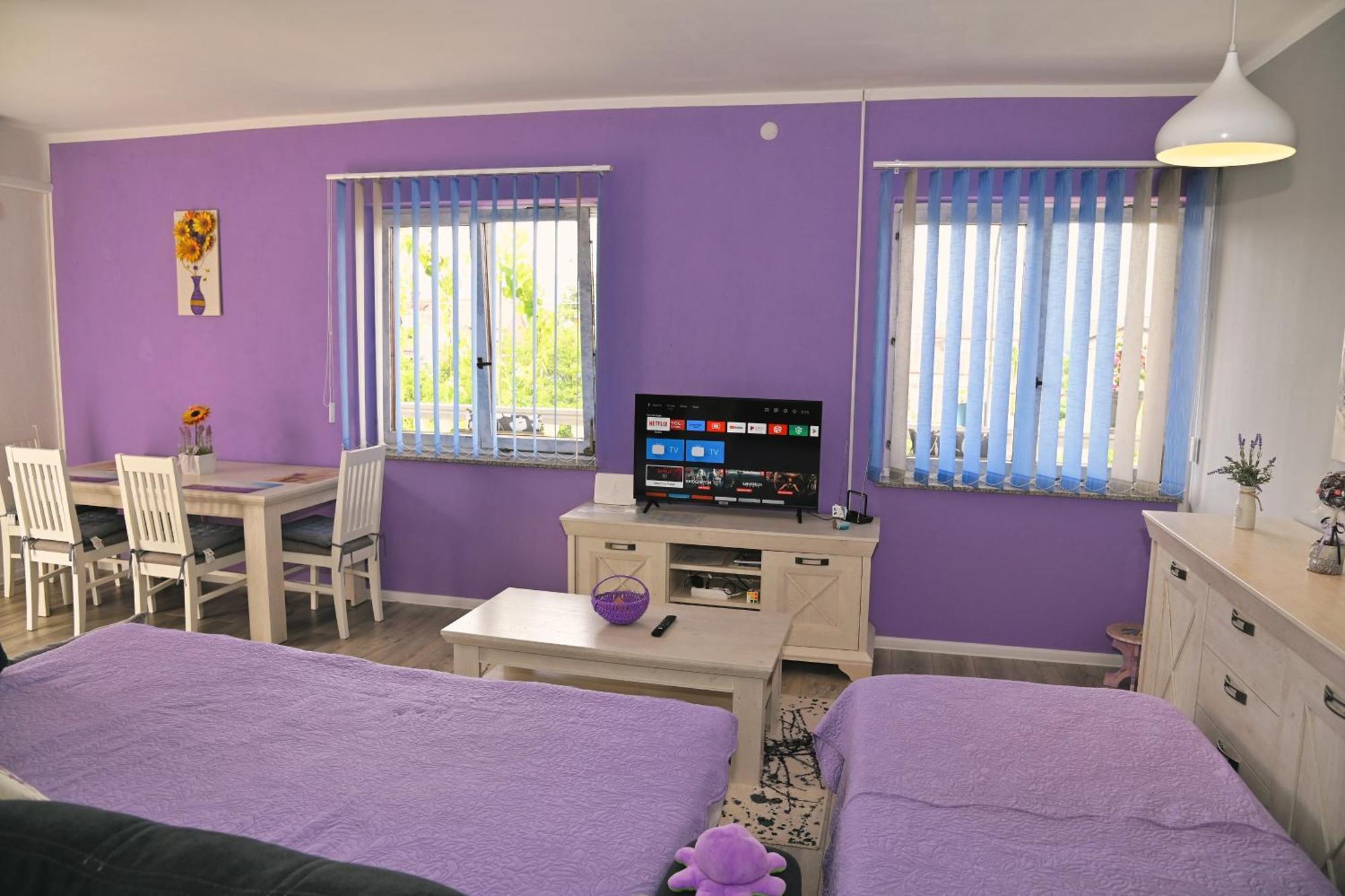Biondi Apartment *