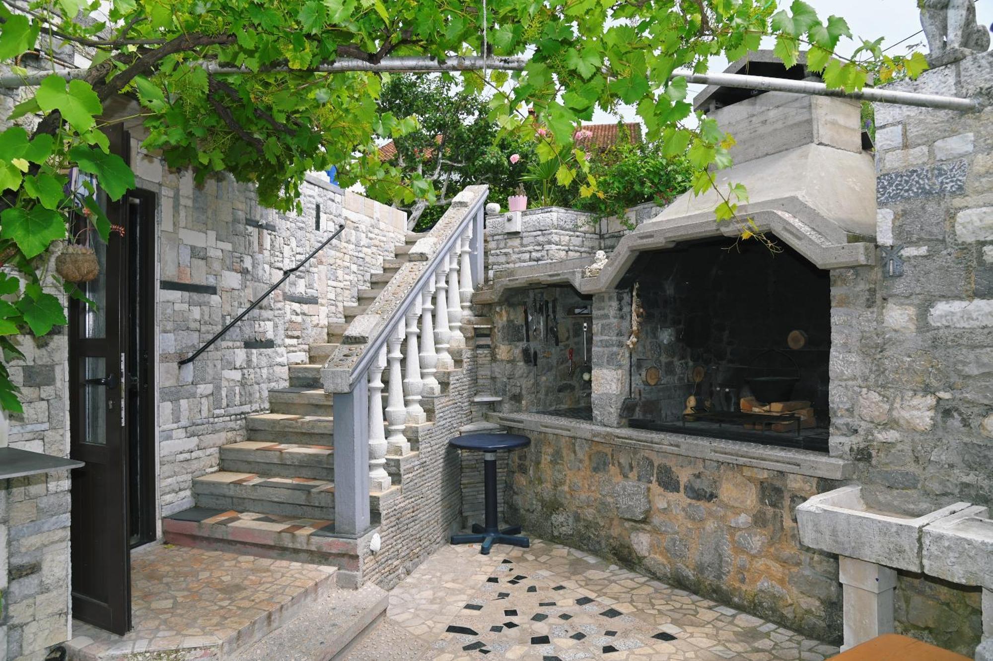 Biondi Apartment